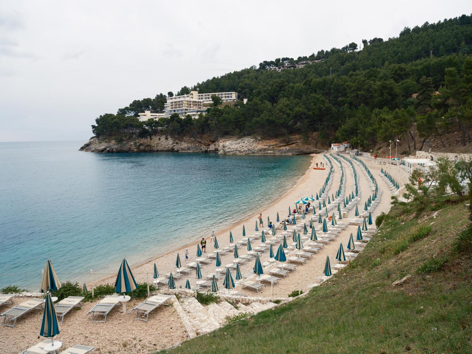 La Finestra Sul Mare - Antonella Apartment Vieste Bagian luar foto