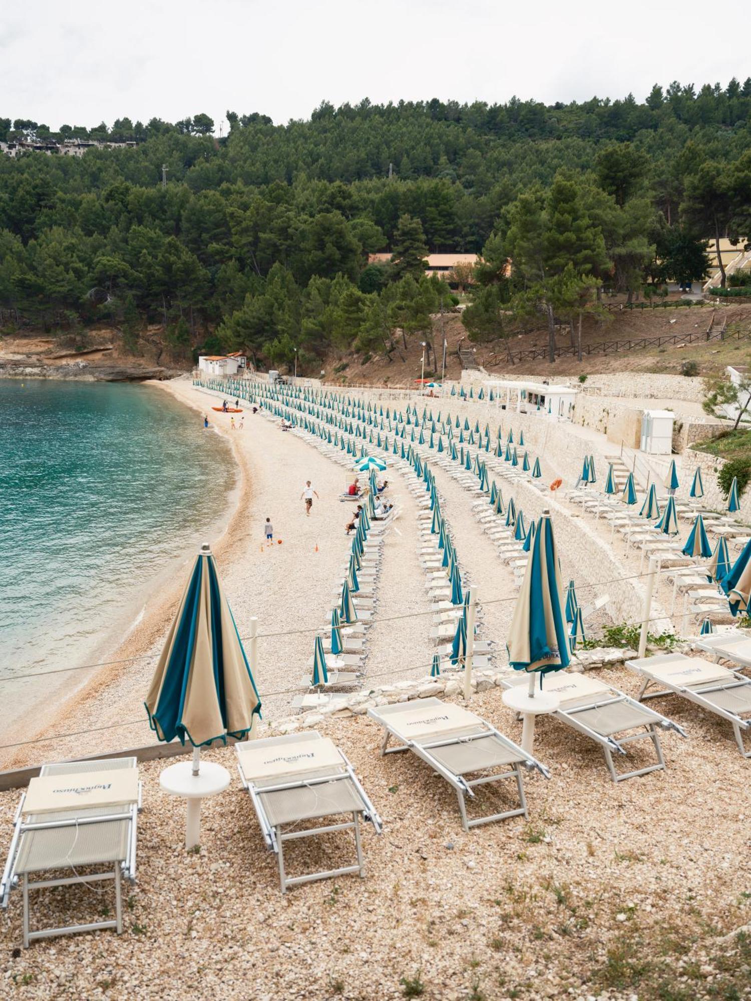 La Finestra Sul Mare - Antonella Apartment Vieste Bagian luar foto
